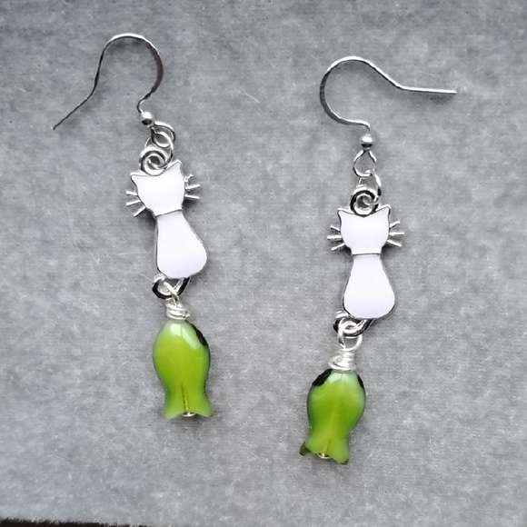 Hand Crafted Jewelry - Hand Crafted Lavender Enamel Cat Charm With Glass Fish